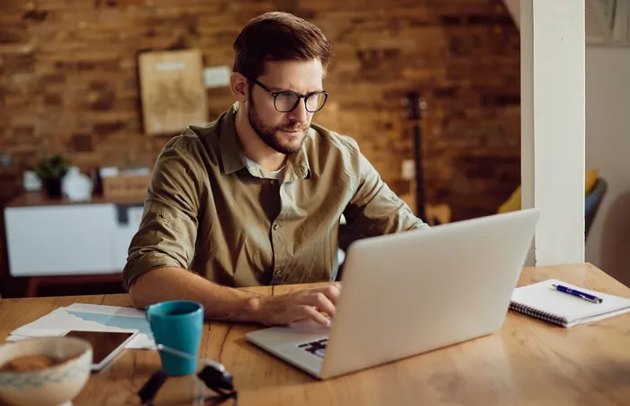 Travailler plus intelligemment en tant que dirigeant indépendant: automatisez et concentrez-vous sur l’essentiel