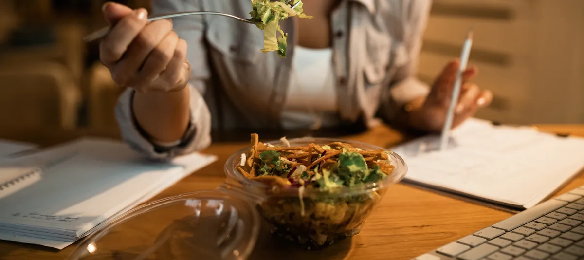 Mesurez l’empreinte carbone de vos repas: Monizze et Upcoop innovent pour une consommation plus responsable